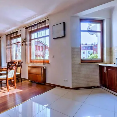Neptun Park - Sg Apartmenty شقة *